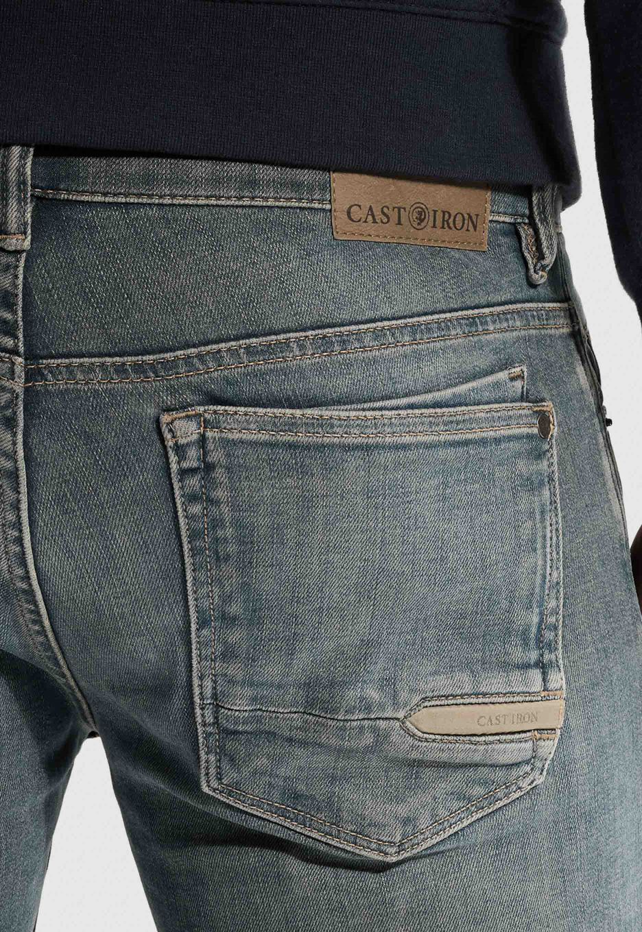 Cast Iron Shiftback Tapered Fit Jeans