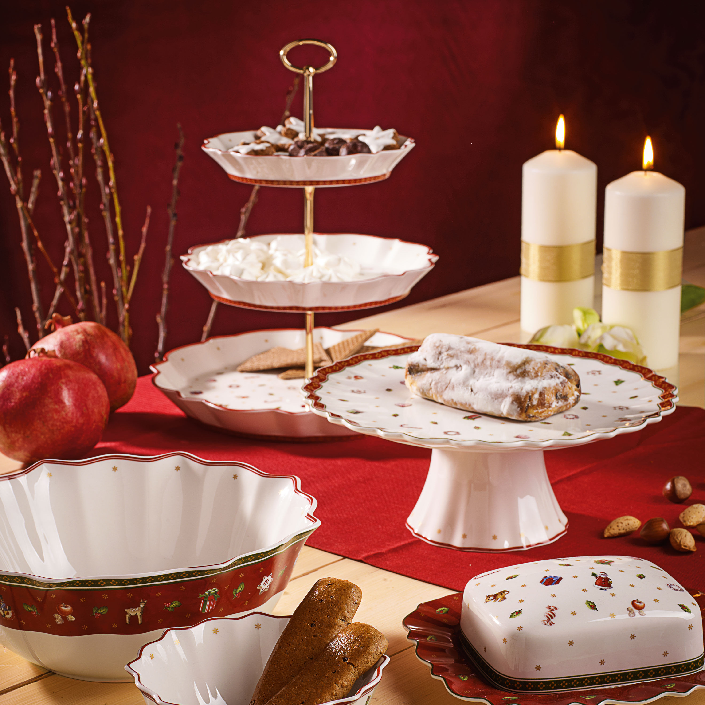 Toy's Delight 3 Tier Stand Red