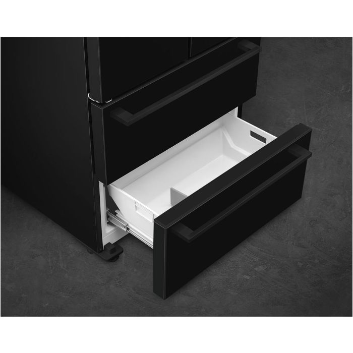 SMEG Standkühlschrank FQ55FNDF