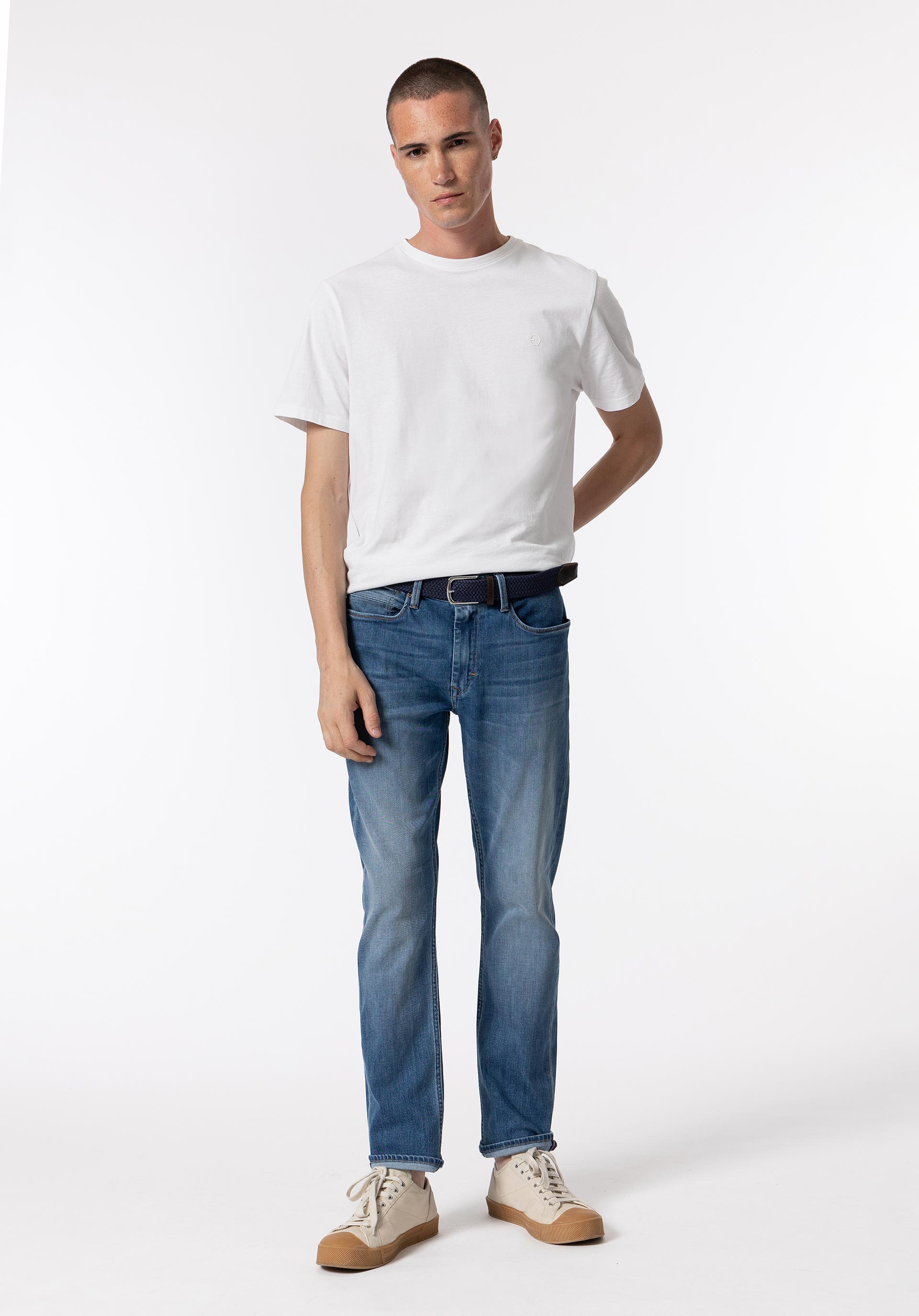Jeans Leo Comfort Fit com Cinto