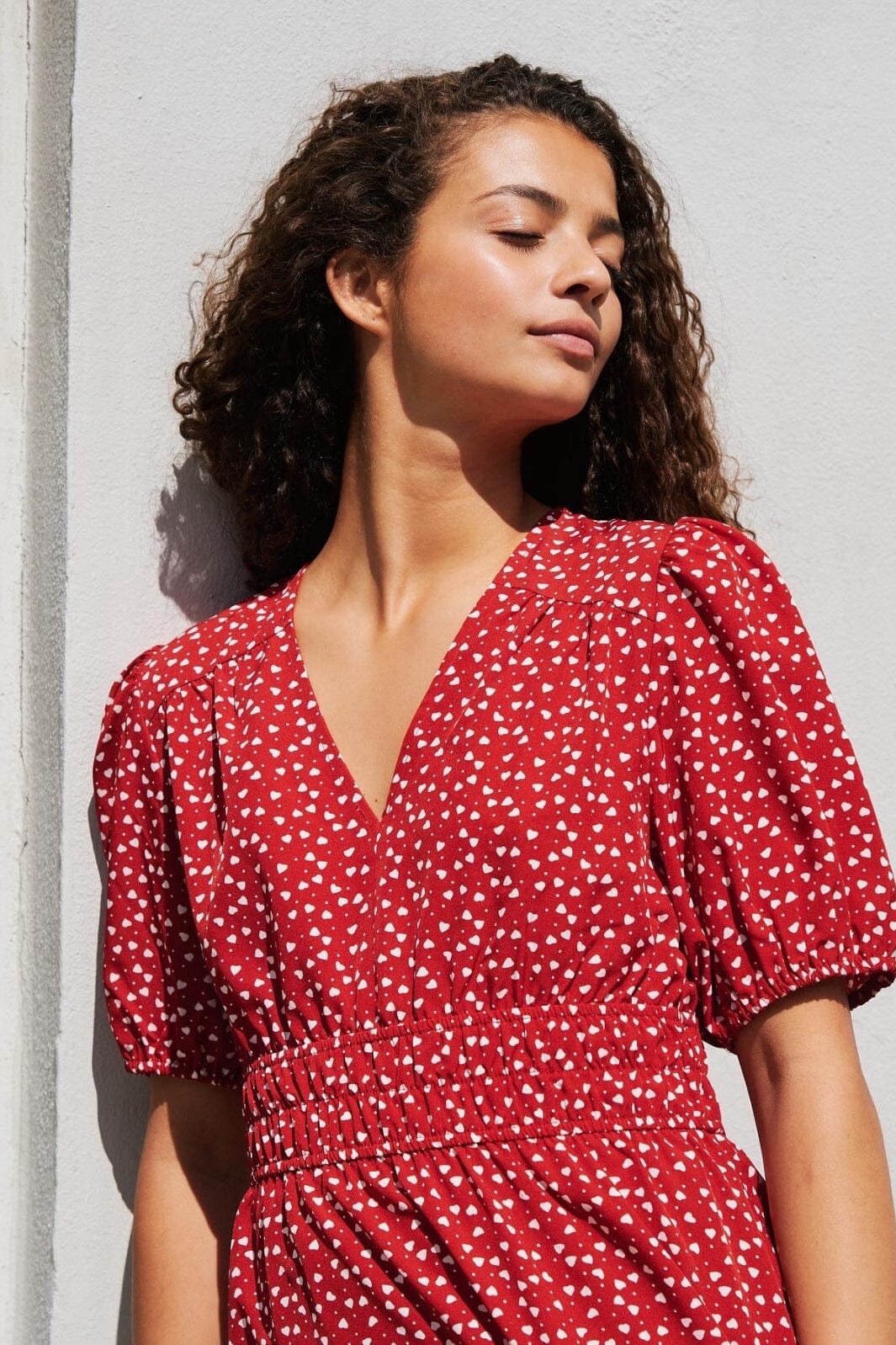 Neo Noir Julia Cute Heart Dress