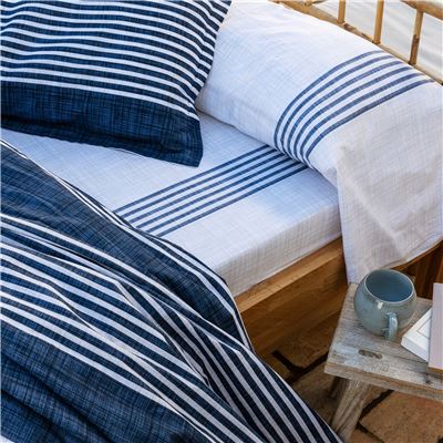 Linge de lit à rayures bleues et blanches - BECQUET CRÉATION