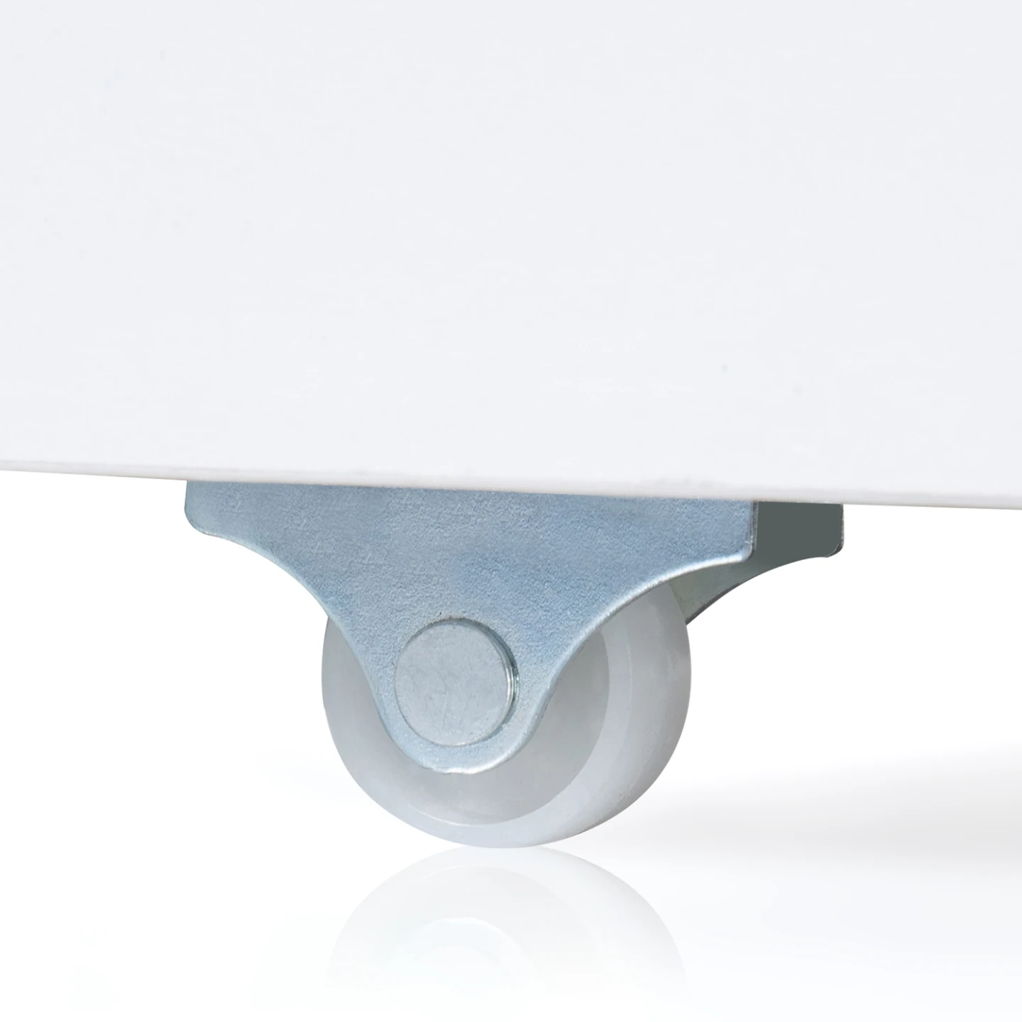 Meuble de rangement enfant MANA en bois blanc et hêtre 3 tiroirs cubes sur roulettes