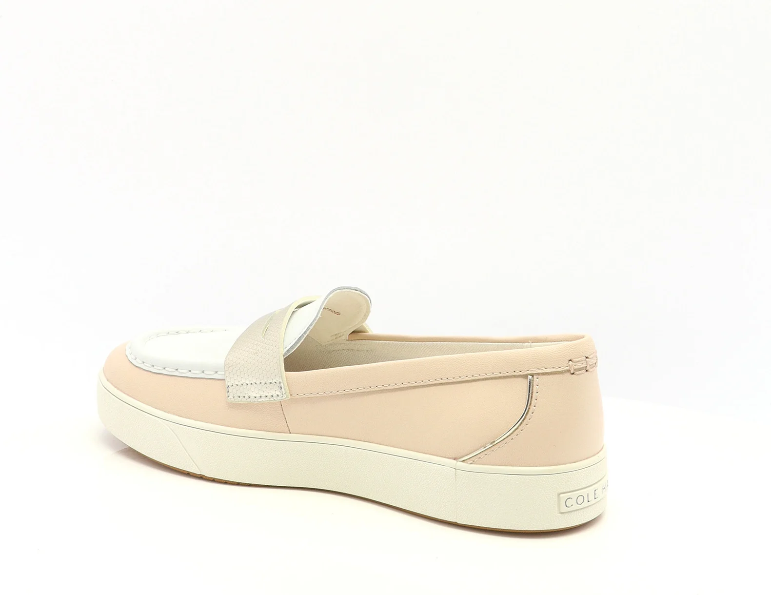 76932 COLE HAAN