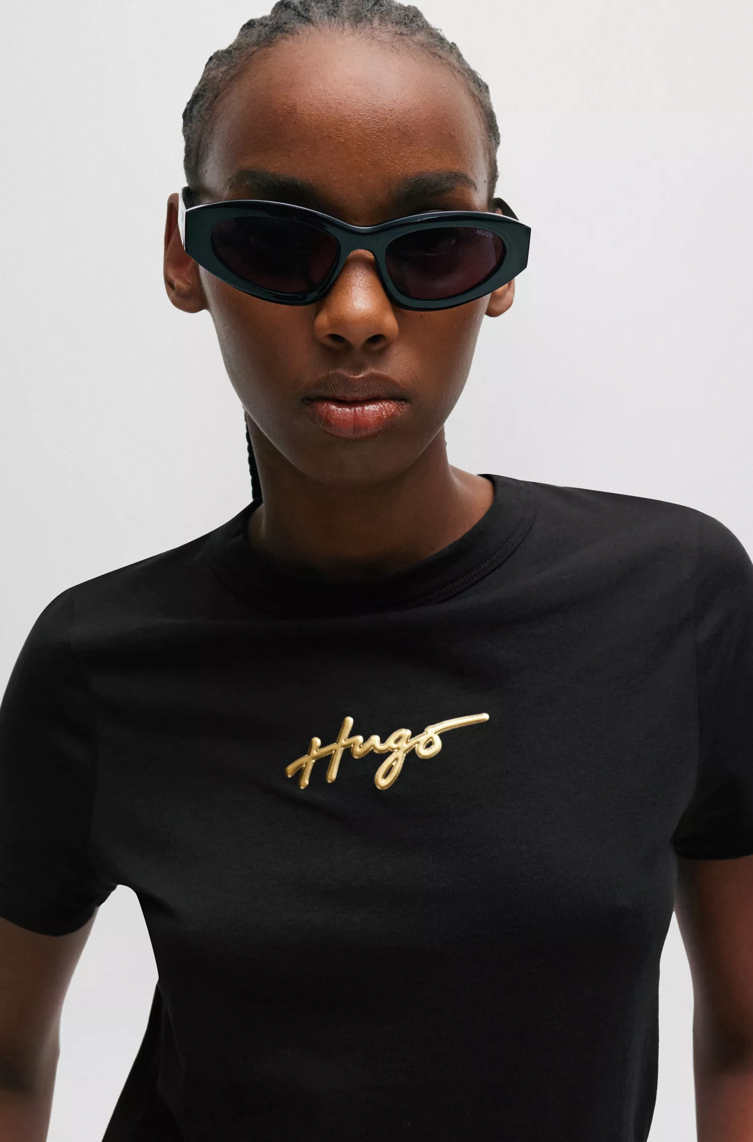 Camiseta HUGO vermelha em malha de algodão com logotipo manuscrito com efeito metálico