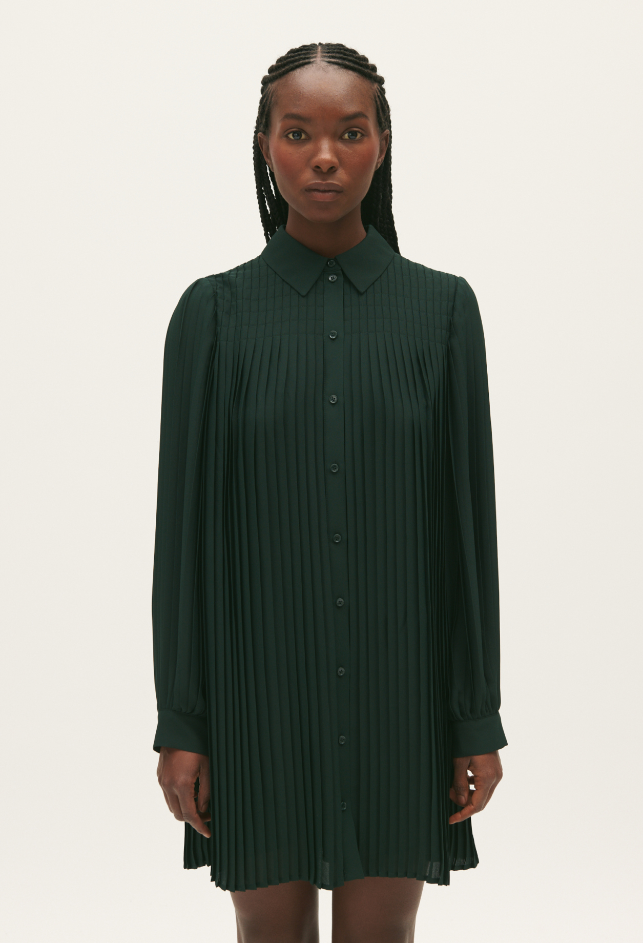 Robe courte plissee