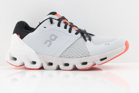 On Cloudflyer 4