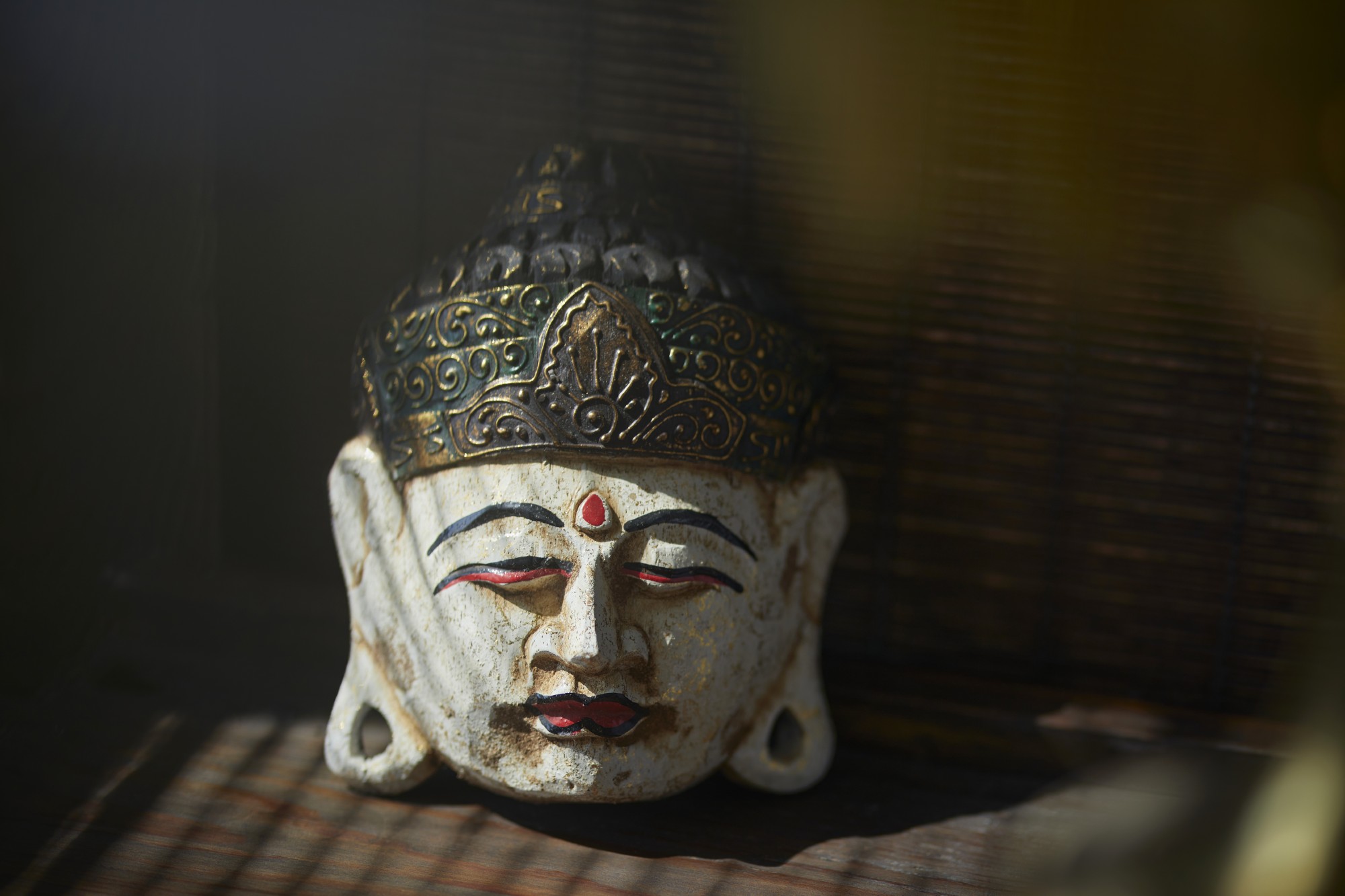 Maske 'Buddha', weiß, multicolor, H 21 cm, B 15 cm, L 5 cm von fischer's lagerhaus