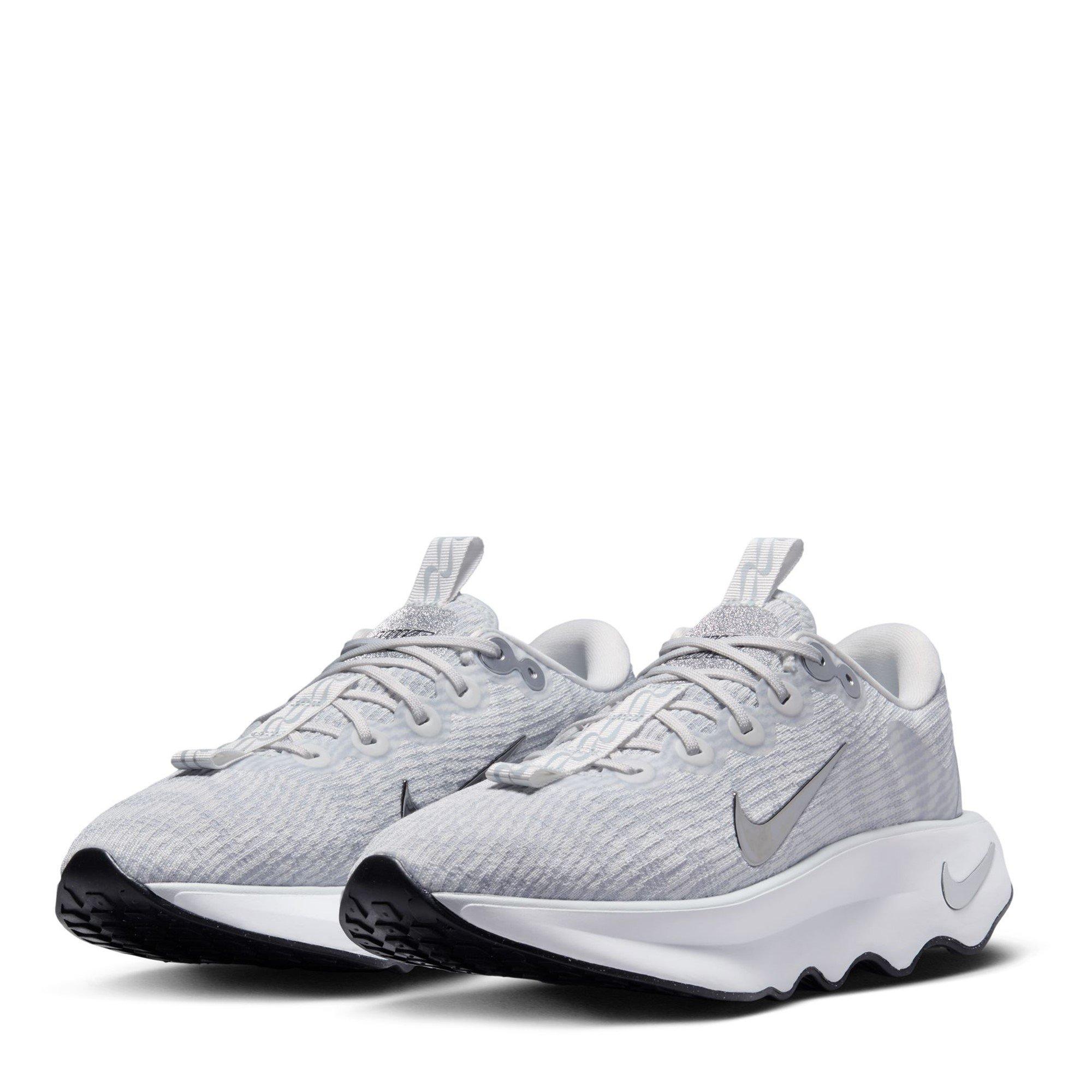 Nike Motiva Womens Walking Shoes