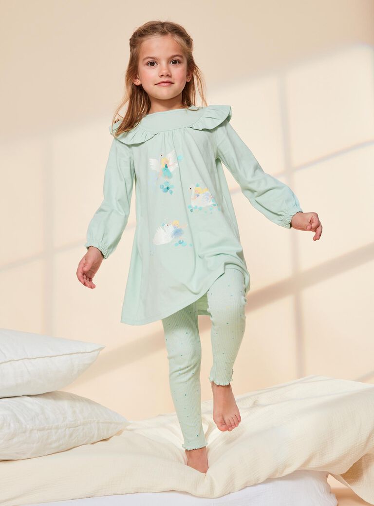 Pyjama en coton vert pâle avec danceuses et cygnes