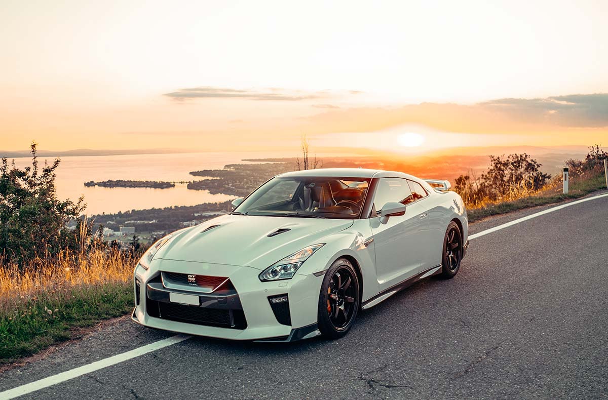 Nissan GT-R fahren (12 Std.)