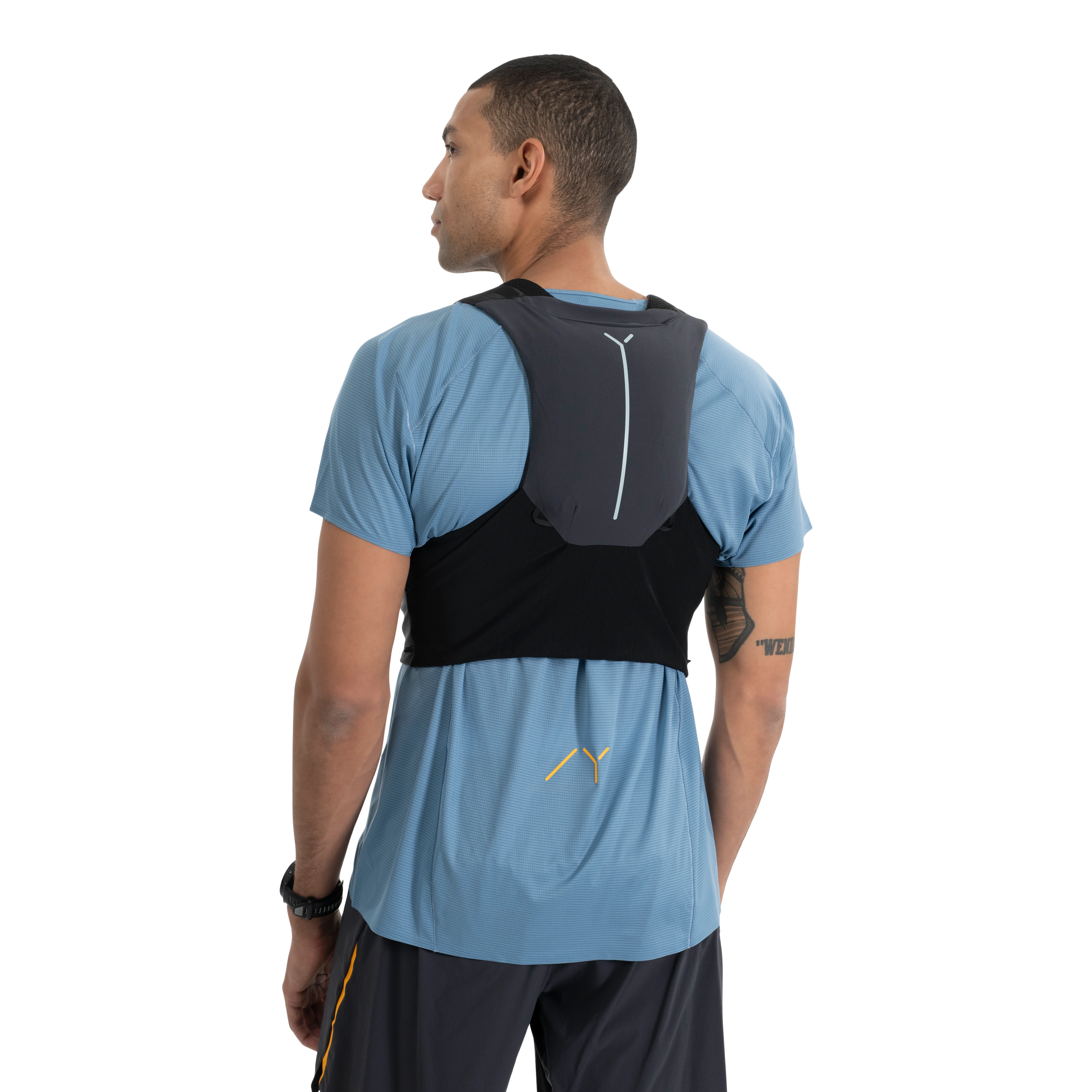 Y LightLine Hydration Vest 5 Black