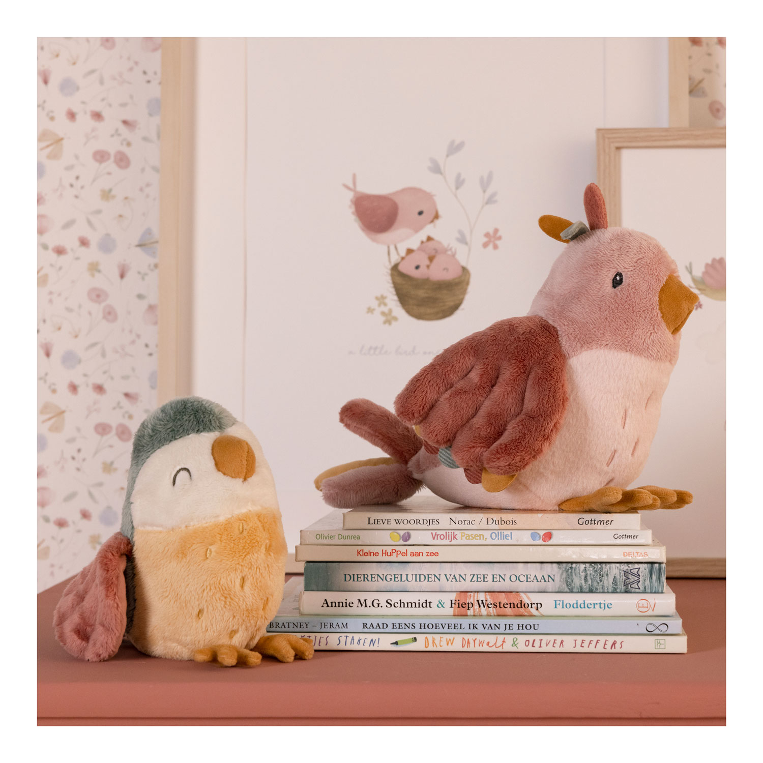 Little Dutch Knuffelvogel Olivia Flowers & Butterflies