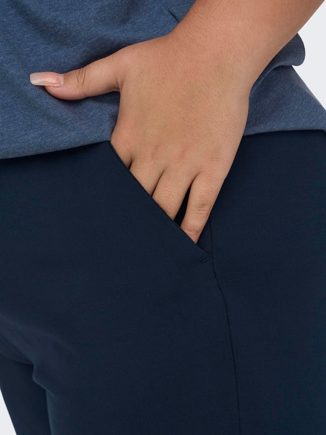CARGOLDTRASH Mittlere Taille Normal geschnitten Hose Night Sky
