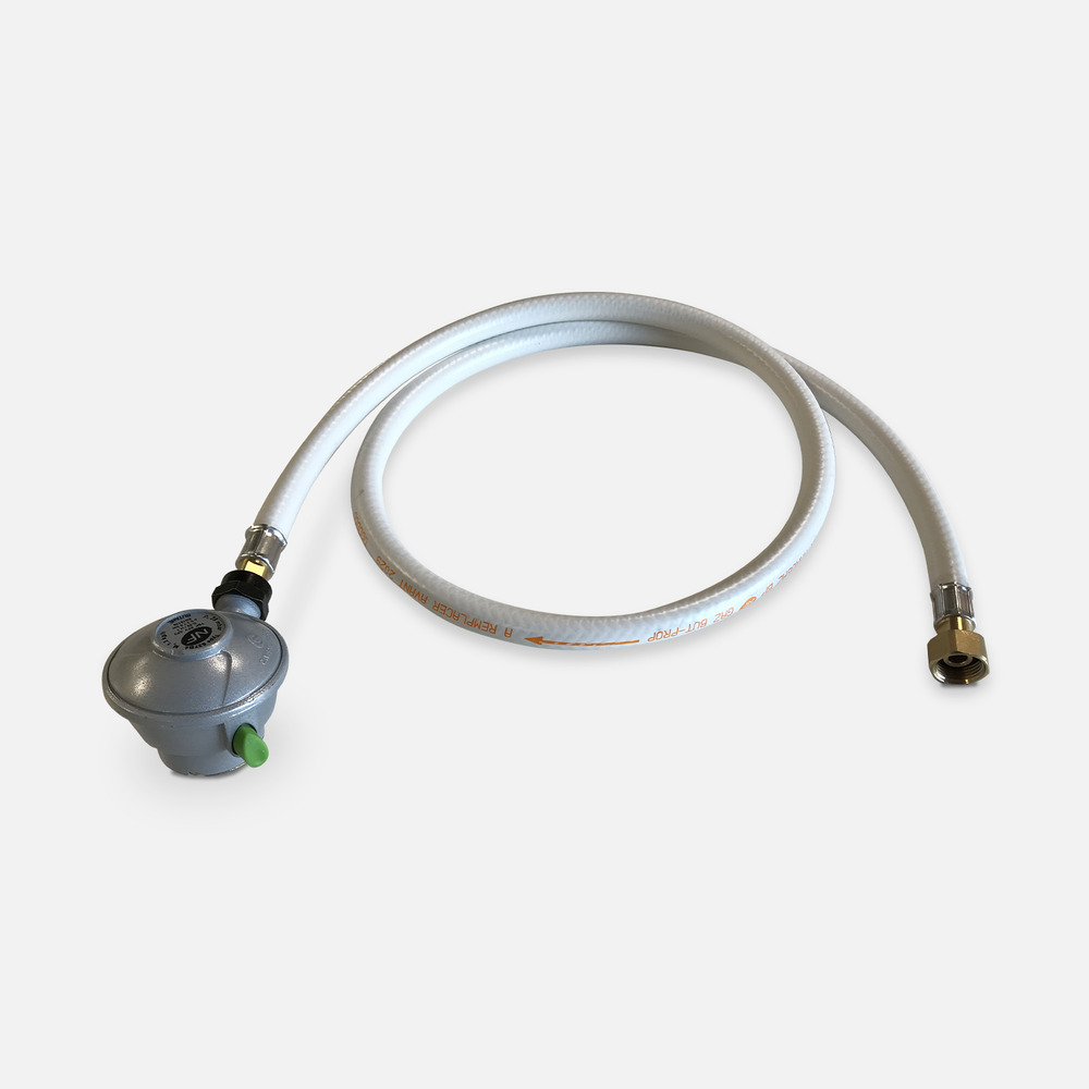 Kit tuyau flexible de gaz 1.5 m à embouts mécaniques + détendeur quick-on ø27mm butane 28mbar 1.3kg/h. Raccord rapide – normes nf