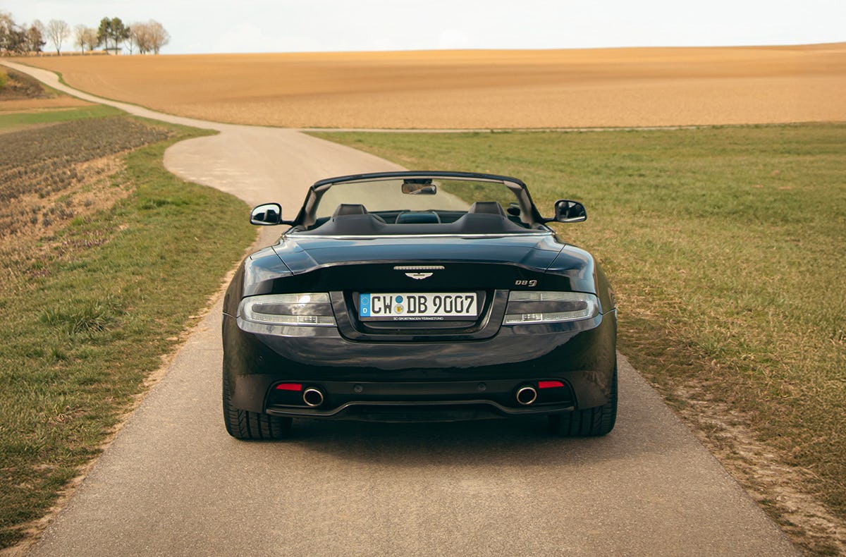 Aston Martin mieten Weil der Stadt (30 Min.)