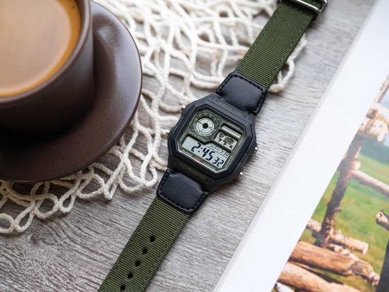 Casio Vintage AE 1200WHUB 3AVEF