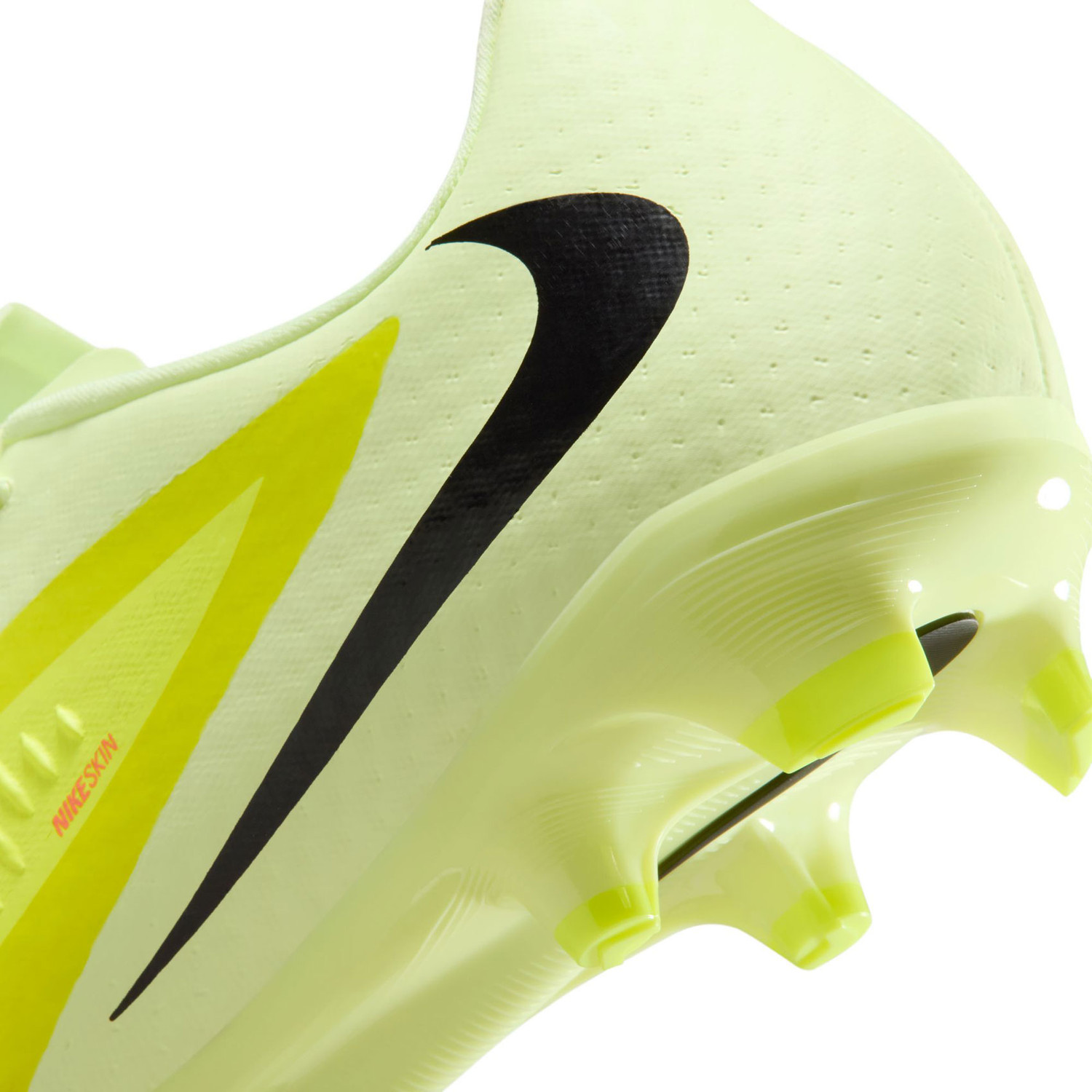 Nike Phantom 6 Low Academy FG/MG