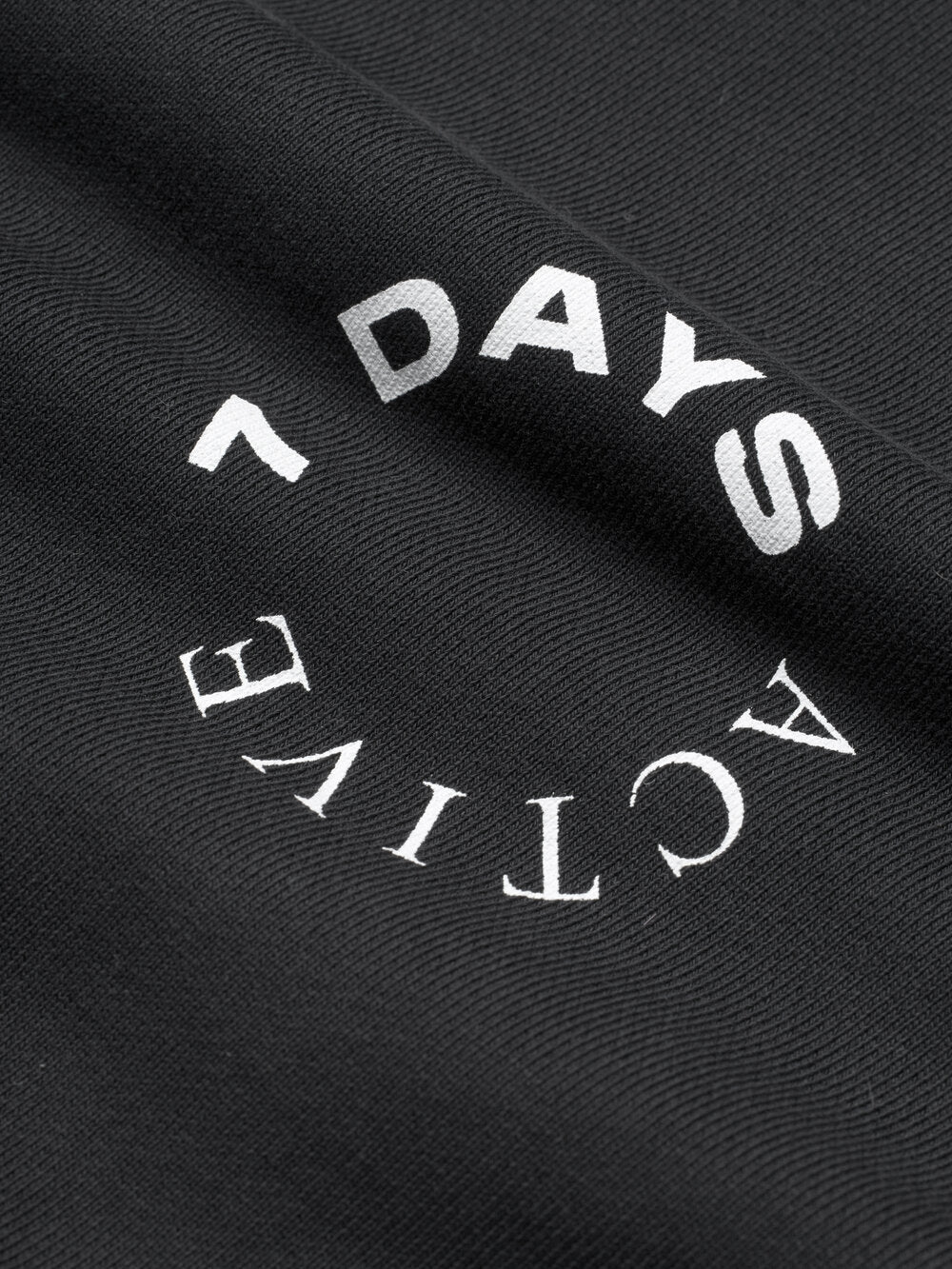 7 DAYS ACTIVE  Organic Hoodie - sort