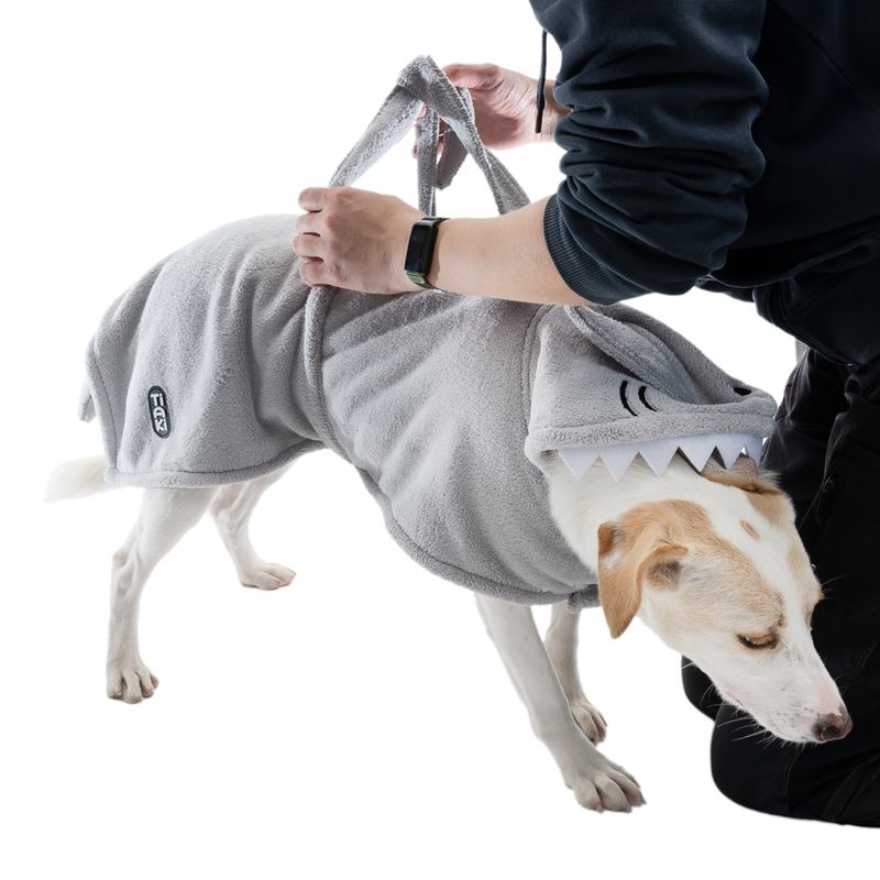 Peignoir TIAKI Requin pour chien