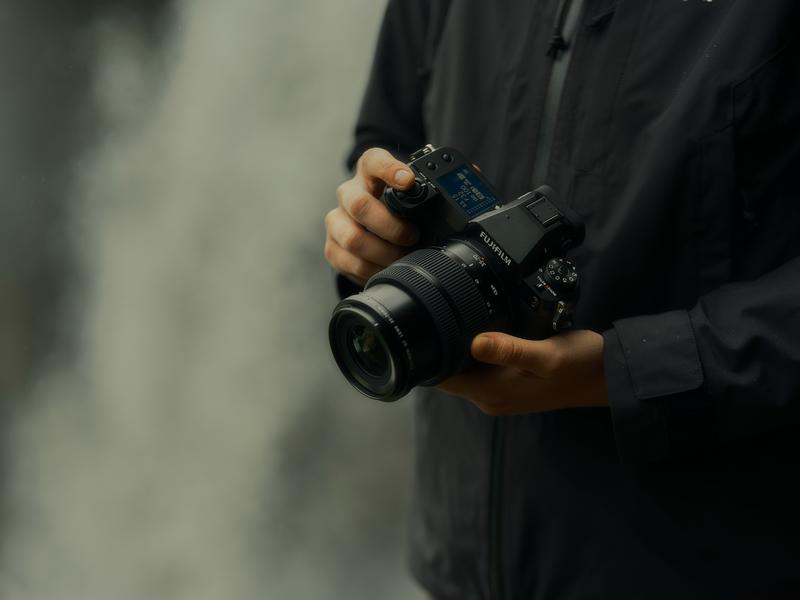Fujifilm Fotokamera GFX-50S II Body Schwarz Fujifilm GFX 50S II Body More than Full Frame