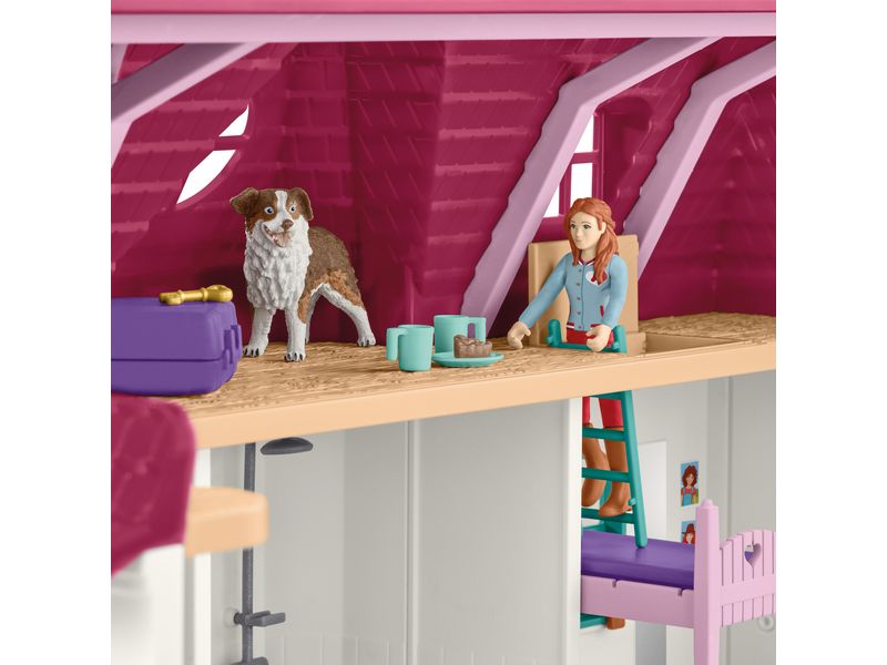 Schleich Spielfigurenset Horse Club Lakeside Pferdehof Playset fördert kreatives Spielen