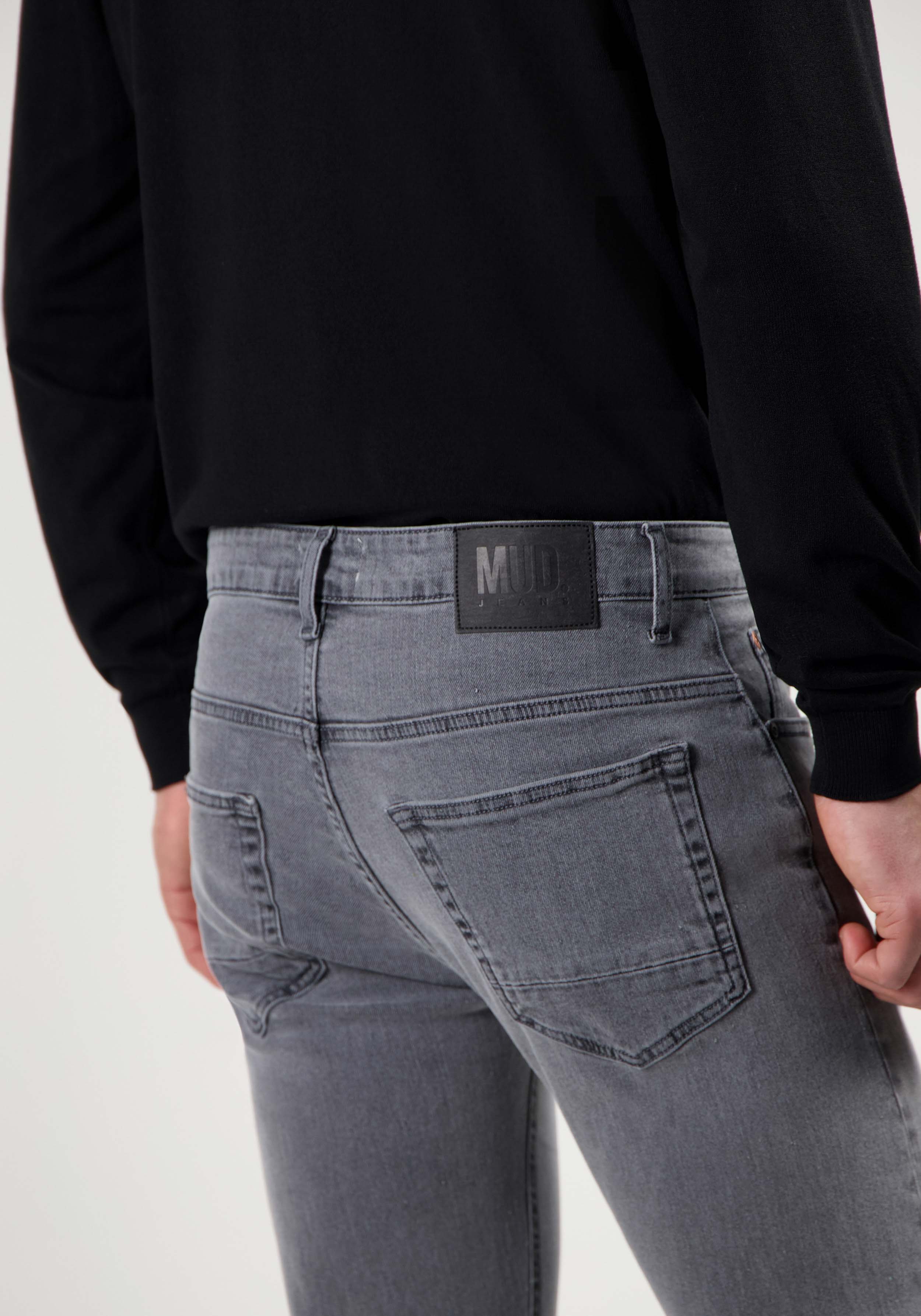 Mud Jeans Herrenjeans Regular Dunn Low Tapered Light Grey