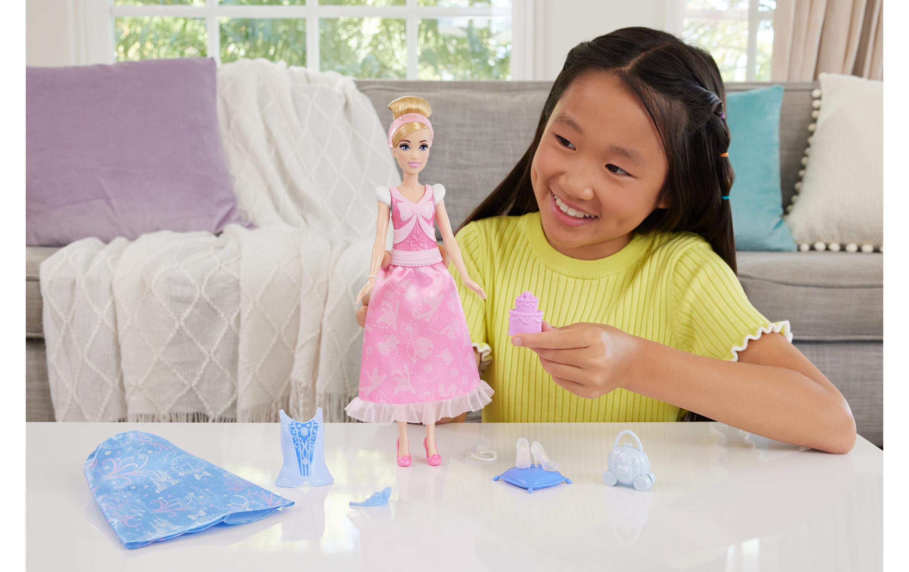 Spielset 2-in-1-Geschichten Cinderella-ModepuppePuppe mit 2 Oberteilen zum Anklipsen, 2 Röcken und 9 Accessoires