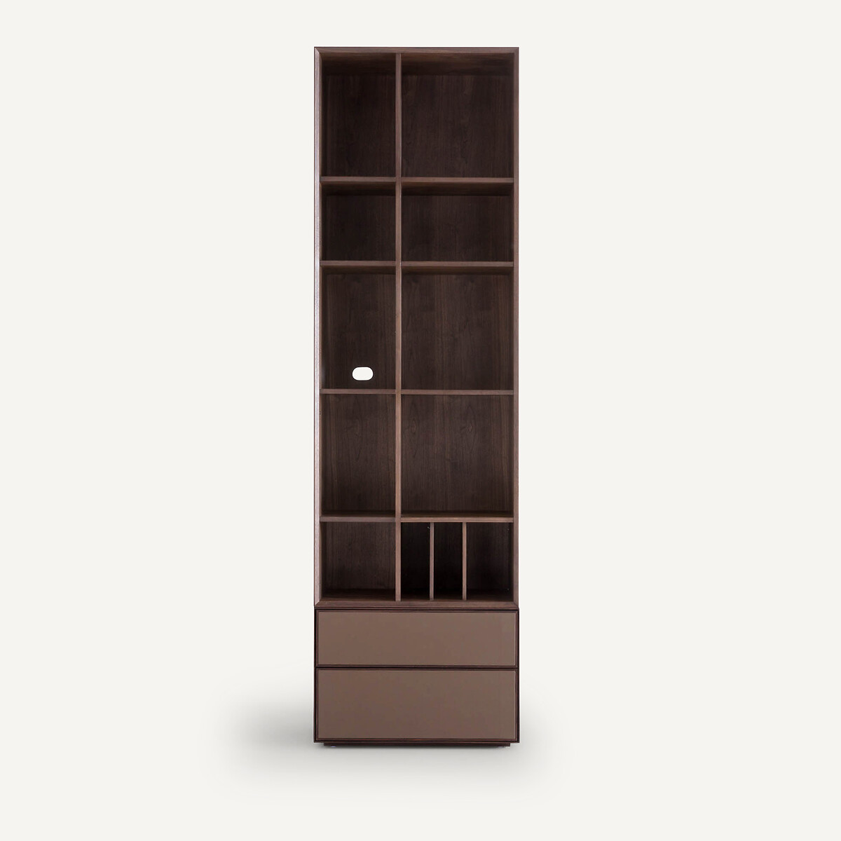 AM.PM<br>Estante de nogueira, Mikube