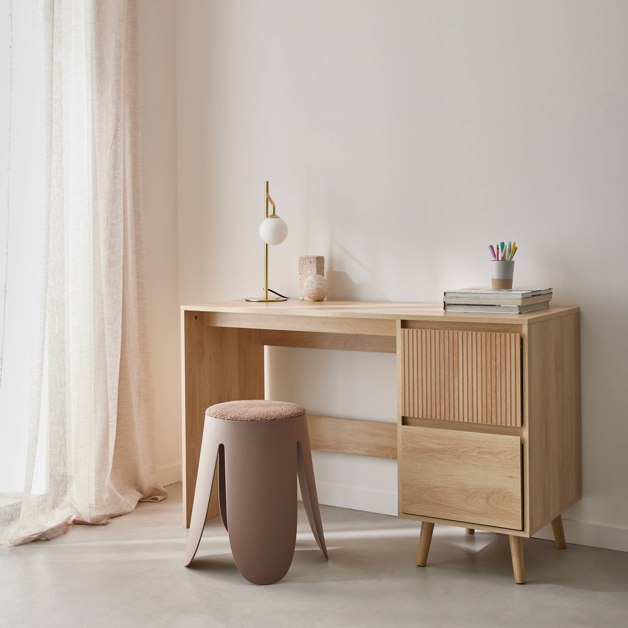 sweeek - Bureau met 2 lades in Scandinavische stijl