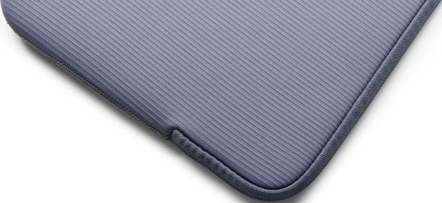 KEEP 13,6″ MacBook sleeve i neopren/tekstil (blå granit)