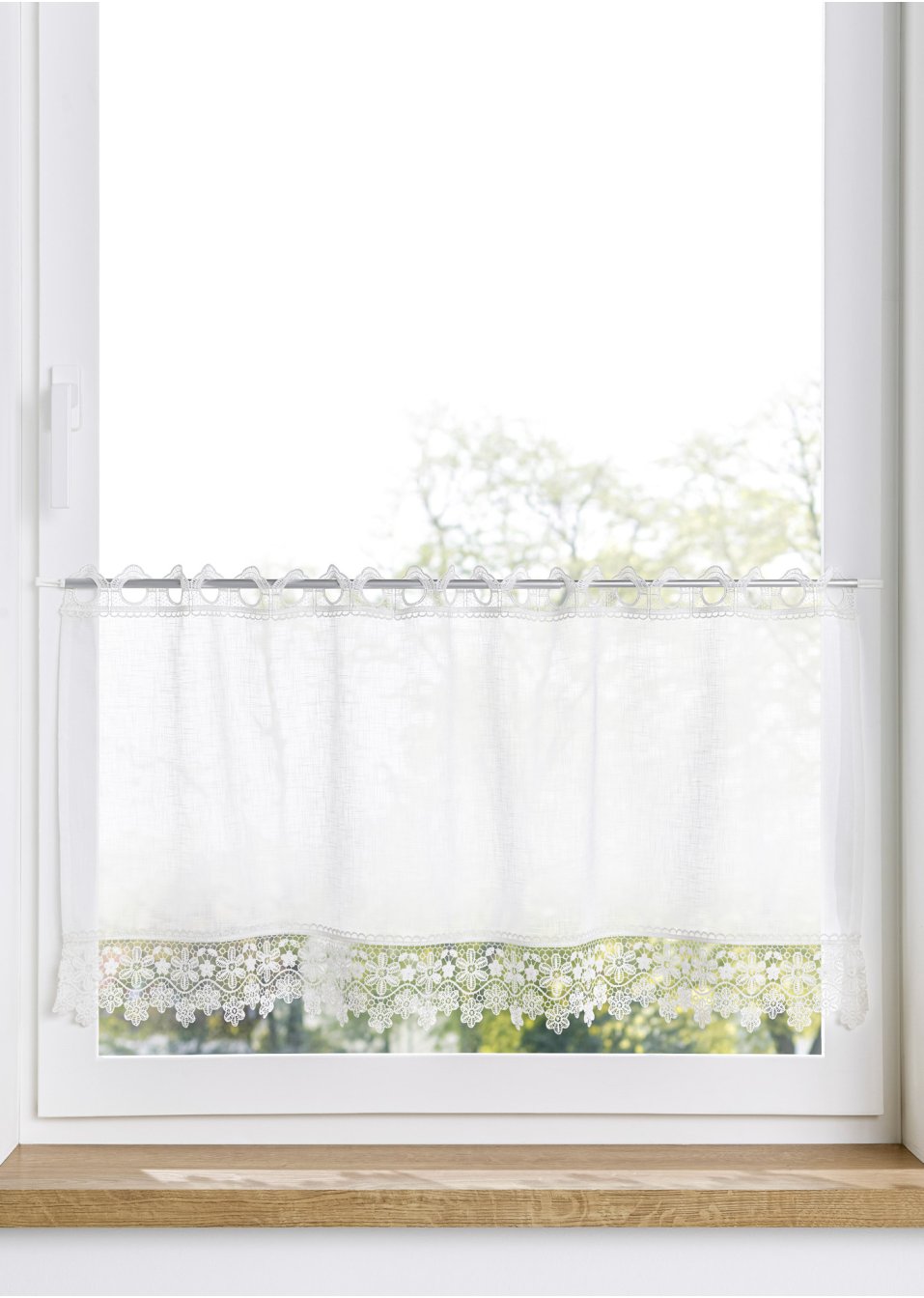 Brise-bise avec bordure en crochet