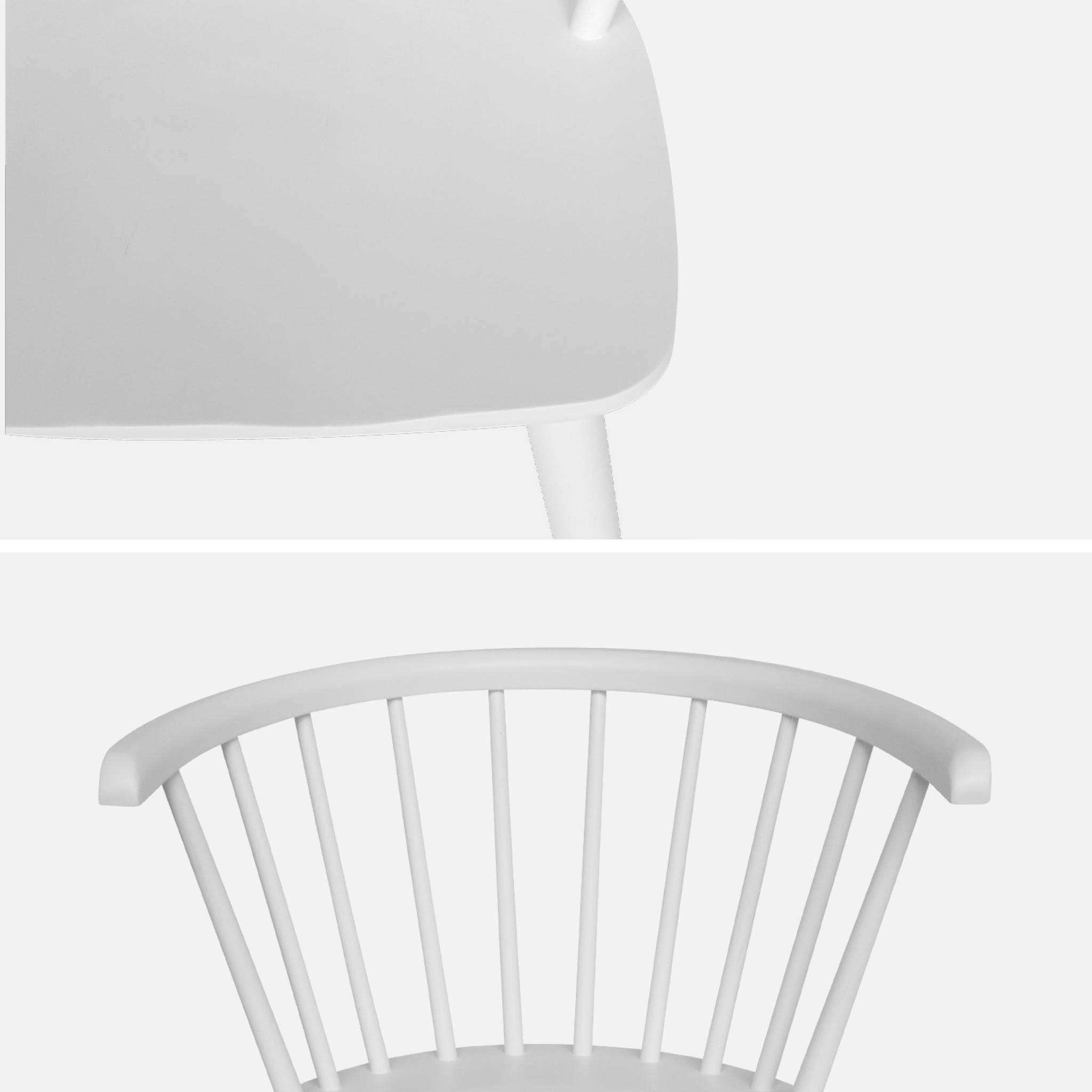 Lot de 2 chaises blanches à barreaux en bois et contreplaqué. Paula. L 51 x p 53 x h 75cm