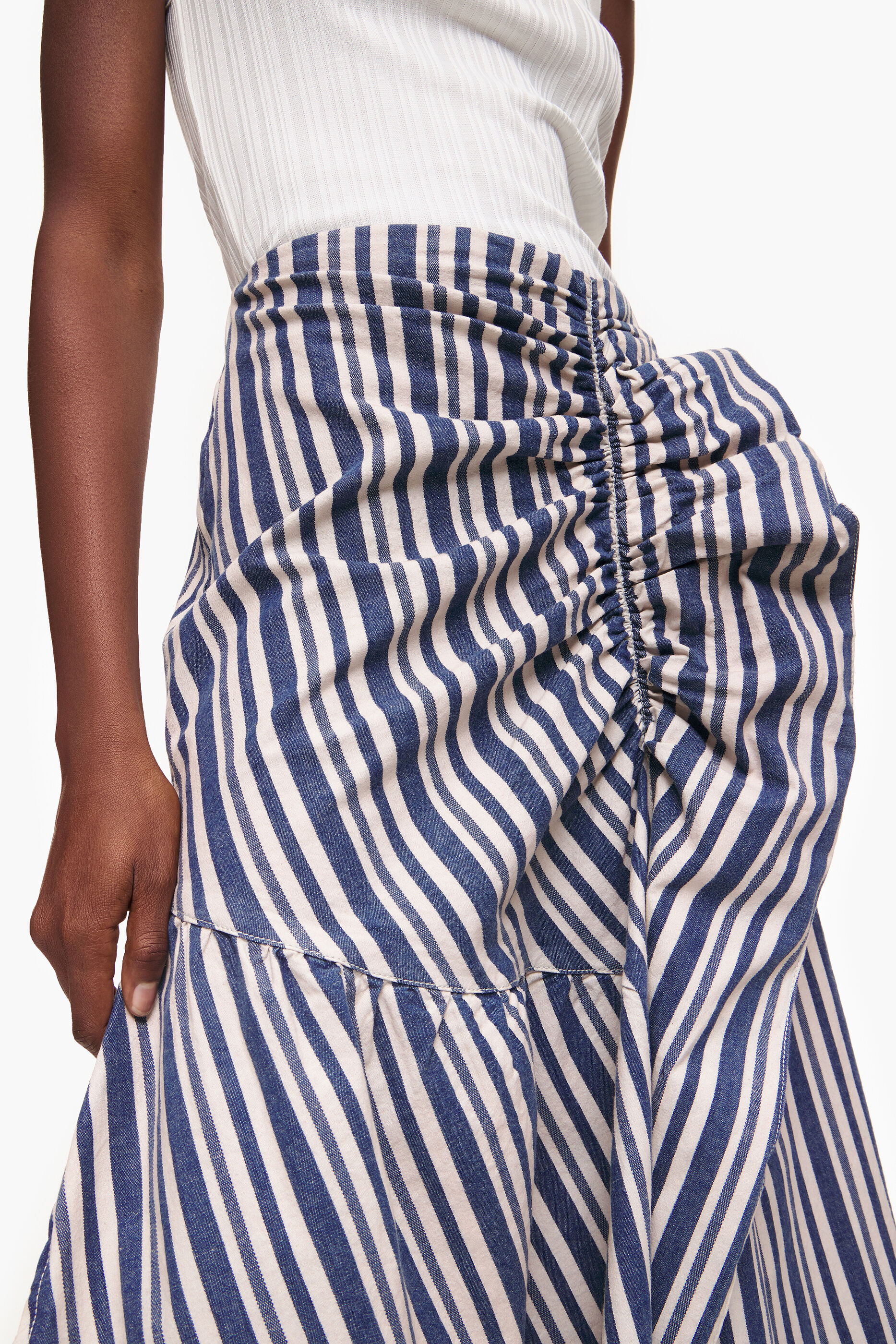Saia midi jeans azul