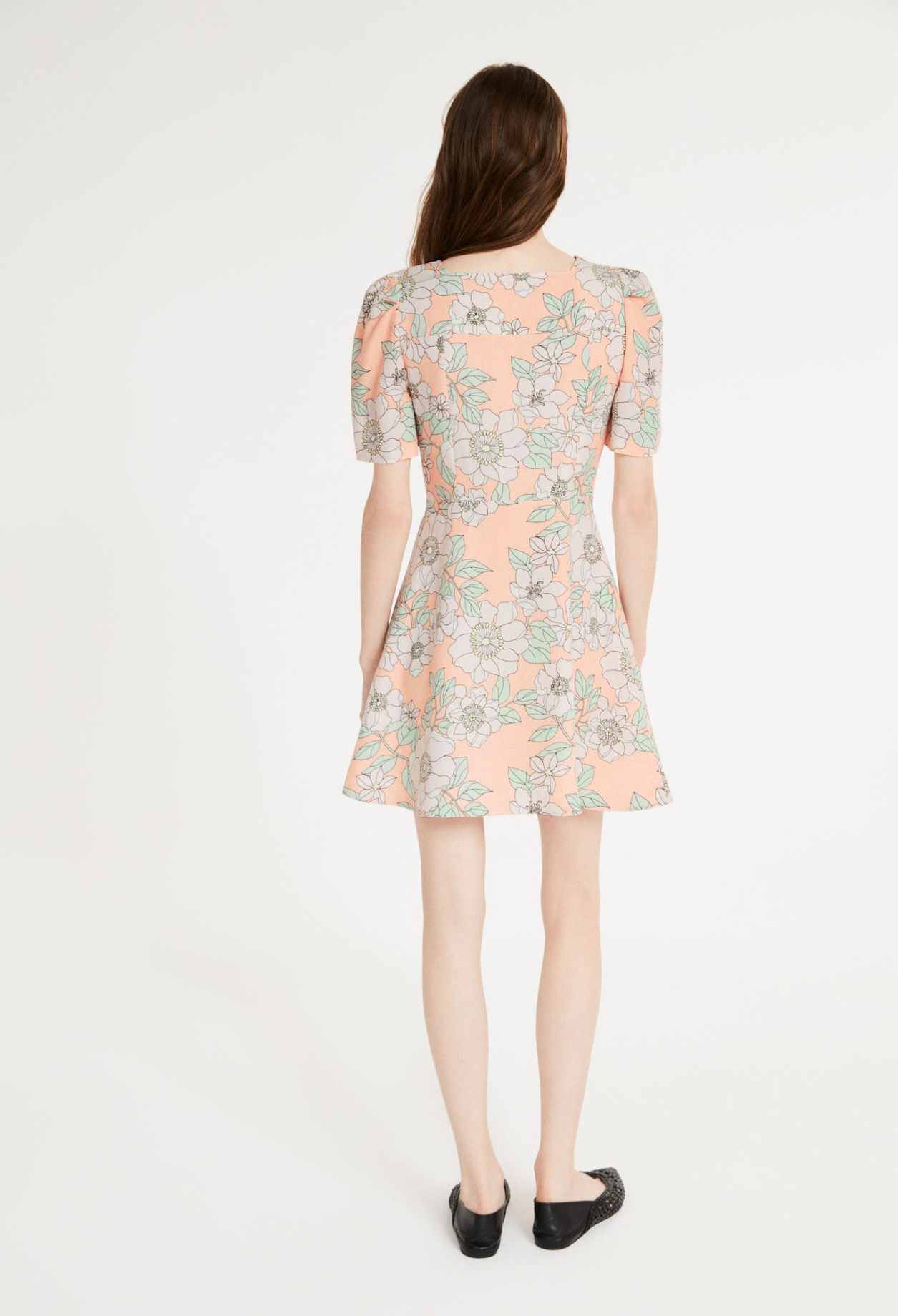 Robe courte