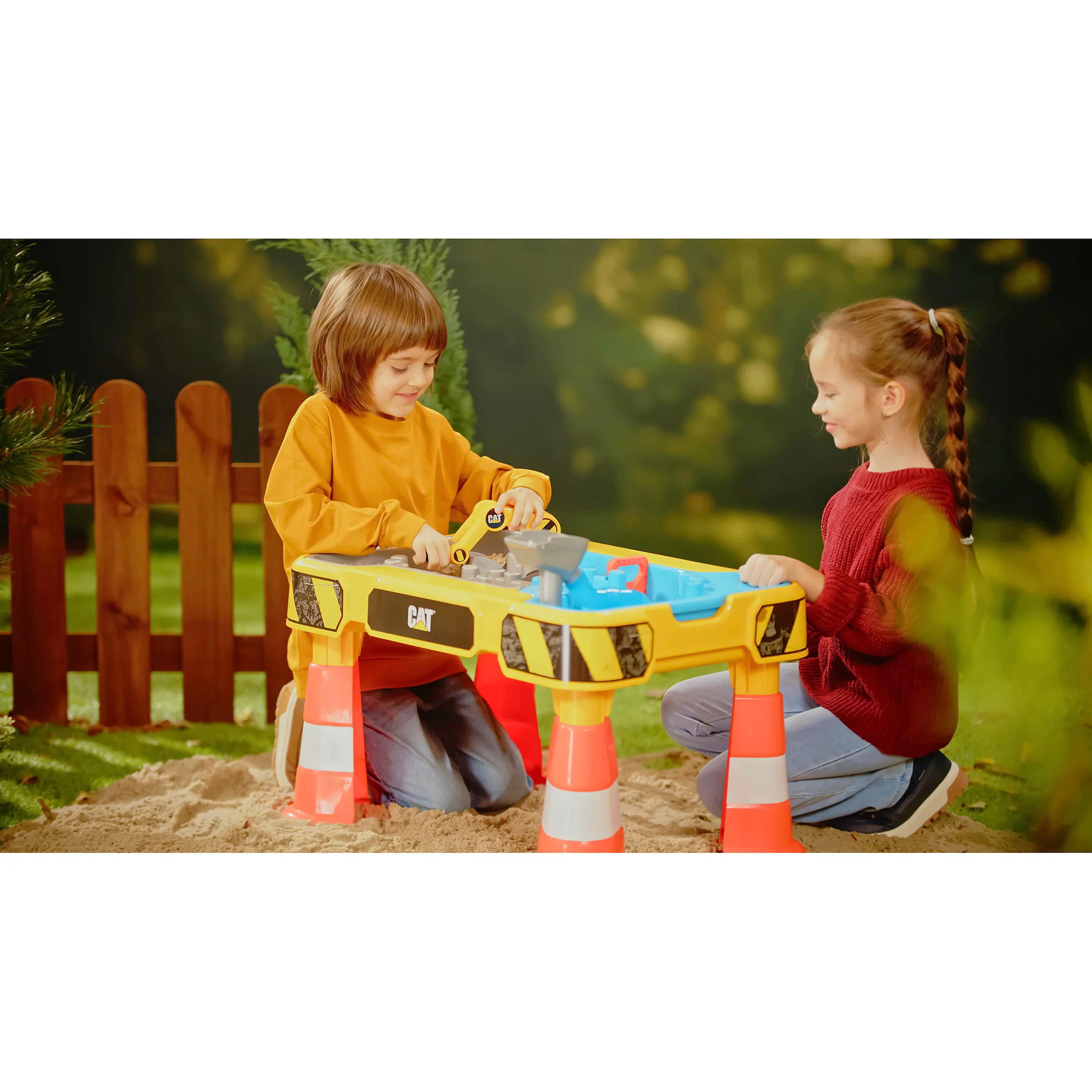 Theo Klein Cat® Sand- und Wasser Spieltisch