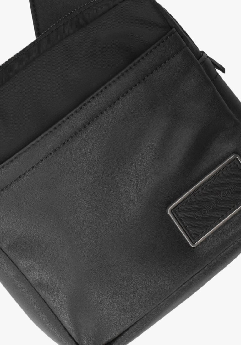 CALVIN KLEIN zwarte calvin klein reportertas ck elevated conv reporter s