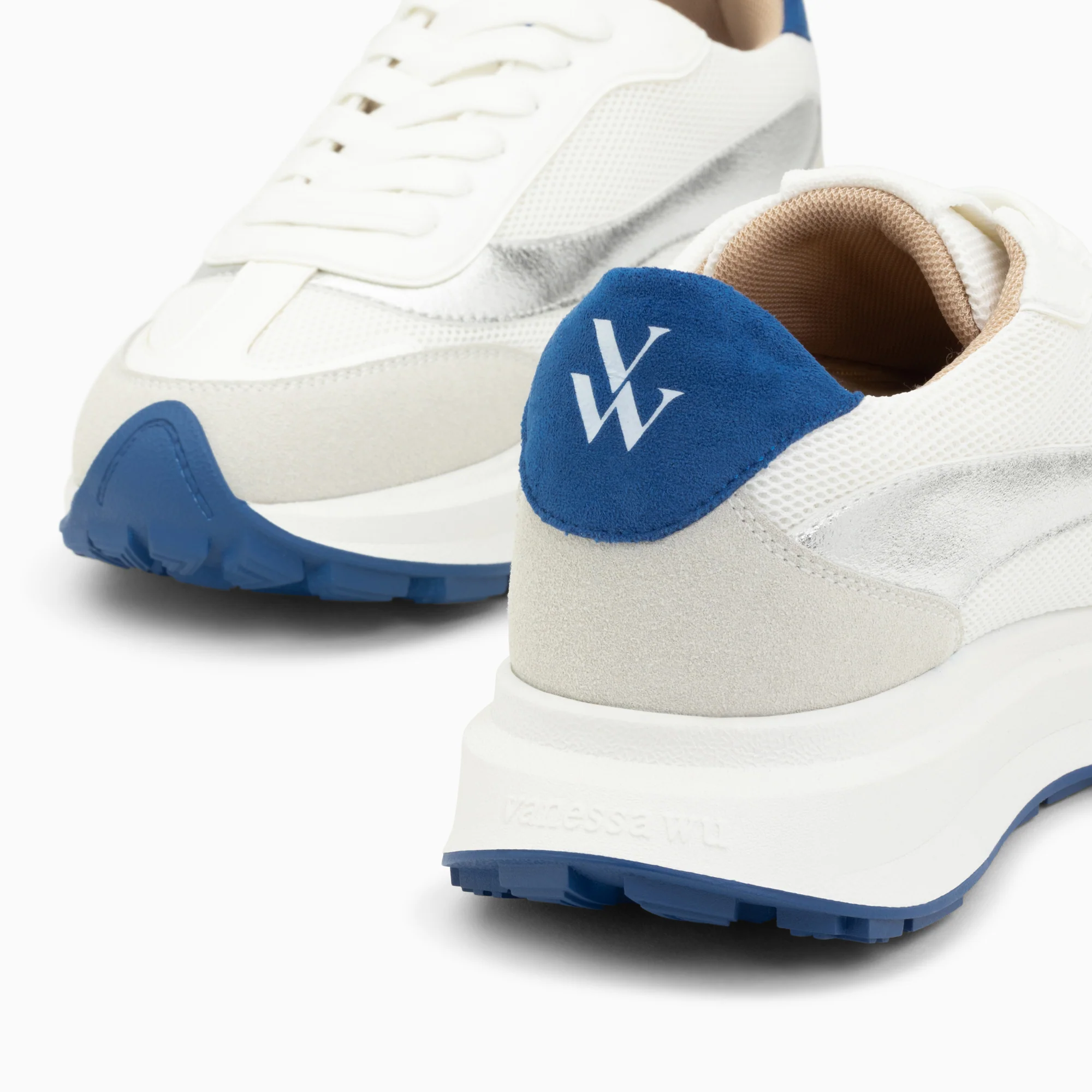 Sneakers-Baskets monogramme Lana bleu et argent à semelle oversize
