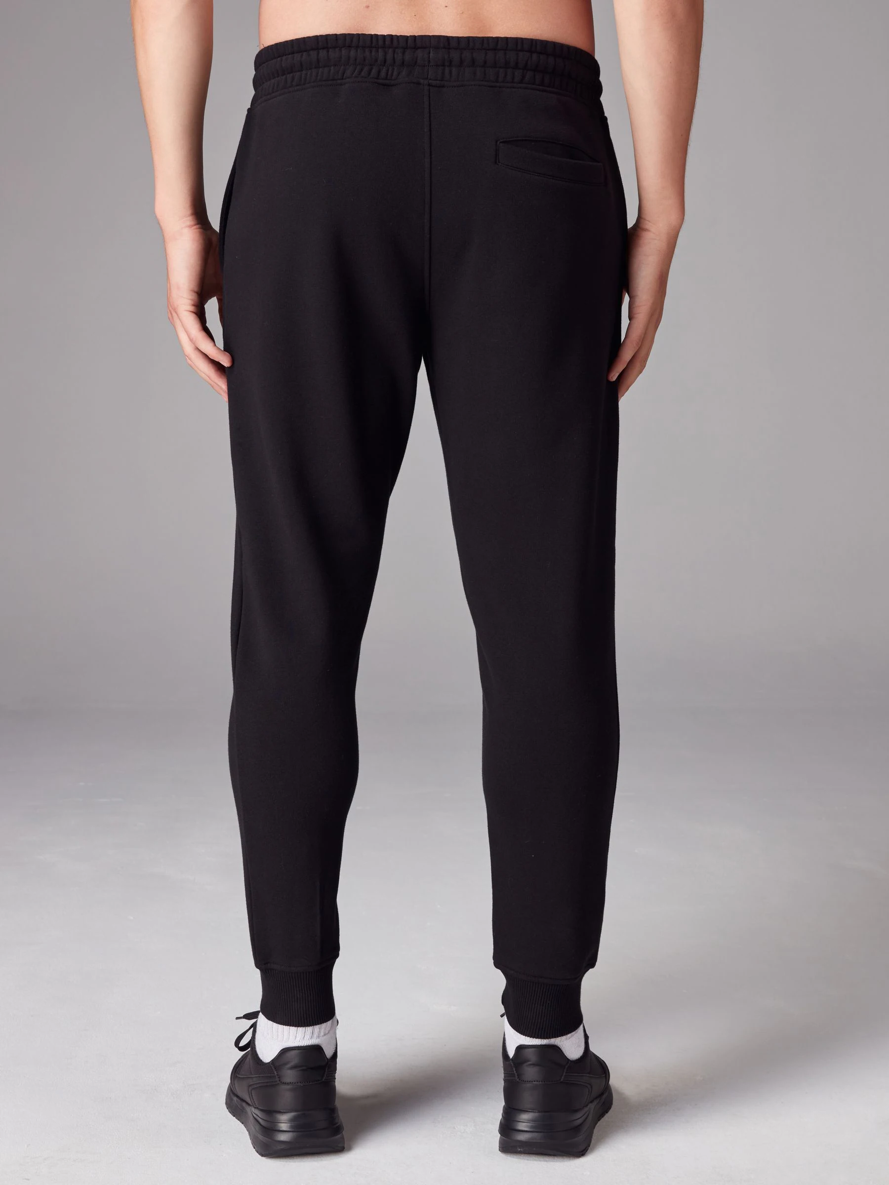 Zwart - Verpakking van 2 slim-fit jersey joggingbroeken met hoog katoengehalte