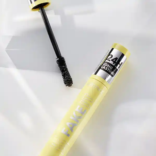 FAKE IT Volume & False Lash Mascara 010 Deep Black