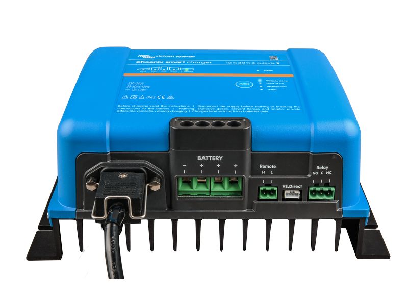 Victron Batterieladegerät Phoenix Smart IP43 3, 12 V 30A Ladegerät mit drei Ausgängen zum Laden von drei Batteriebänken