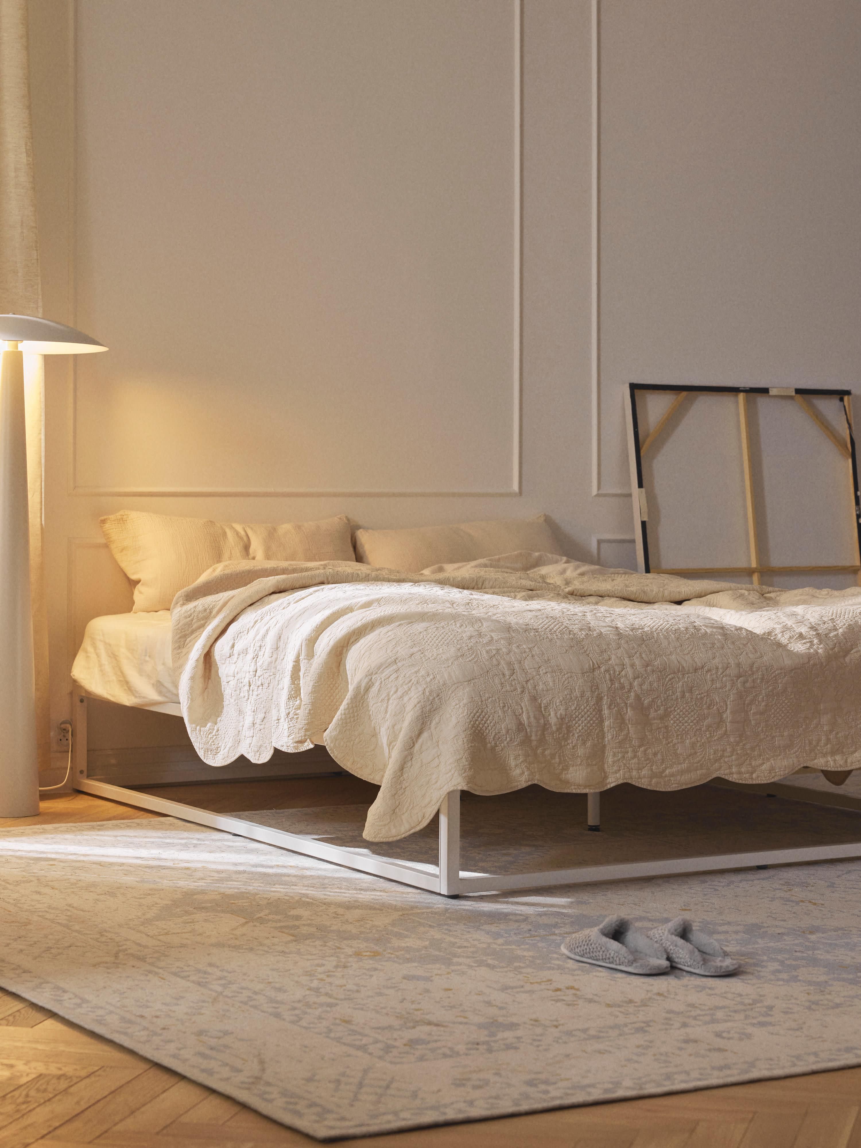 Metalen bed Neptun