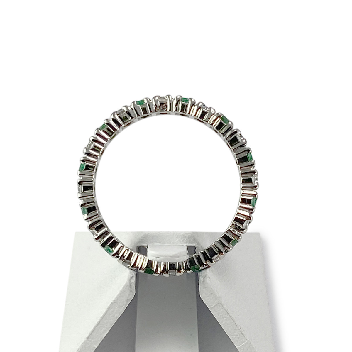 Bague d'occasion or 750 blanc diamants émeraudes