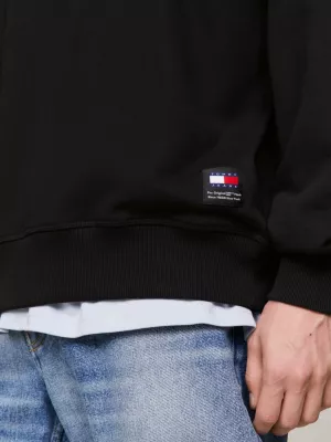 Moletom cropped estilo universitário