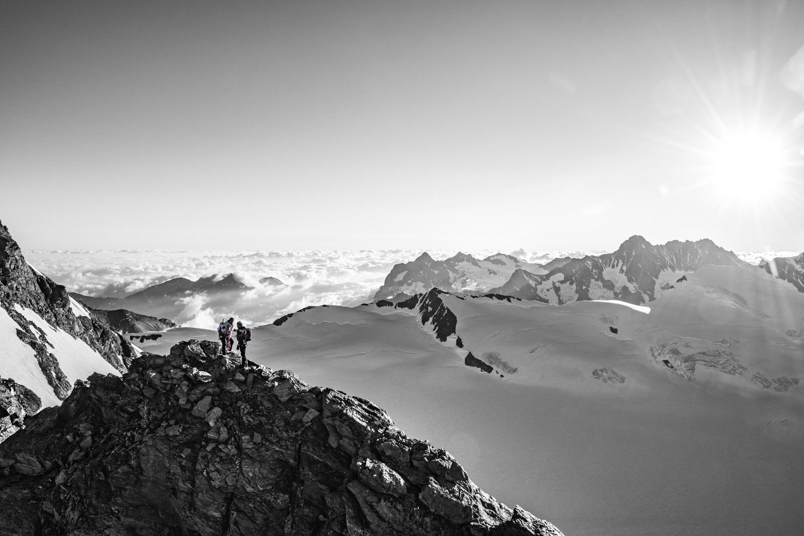 Trugberg III, Berner Oberland, Aletschgebiet, Schweiz / Thomas Senf by Mammut Collection - Open Edition.