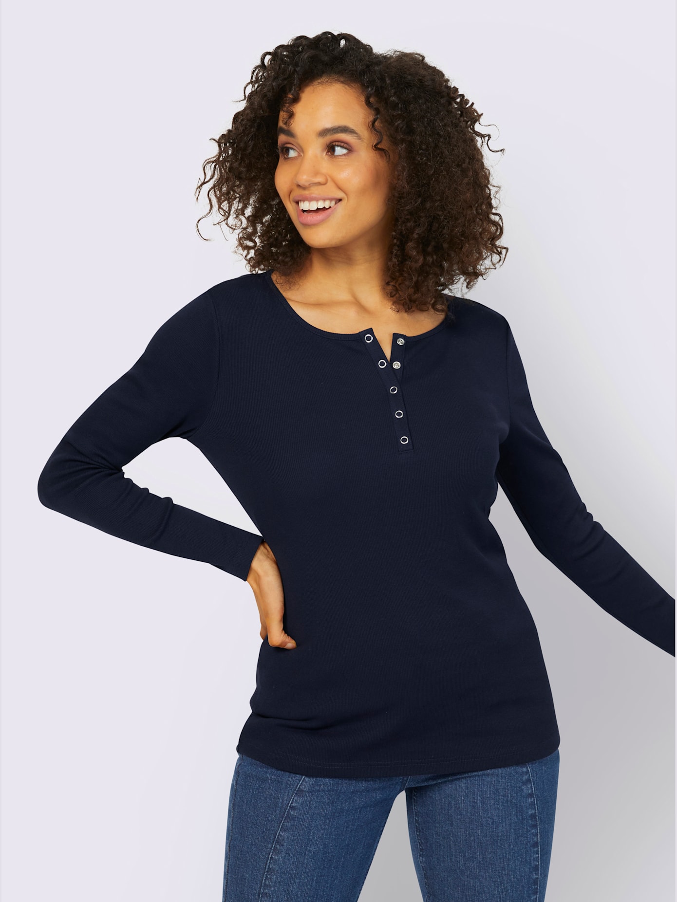 T-shirt encolure avec patte de boutonnage