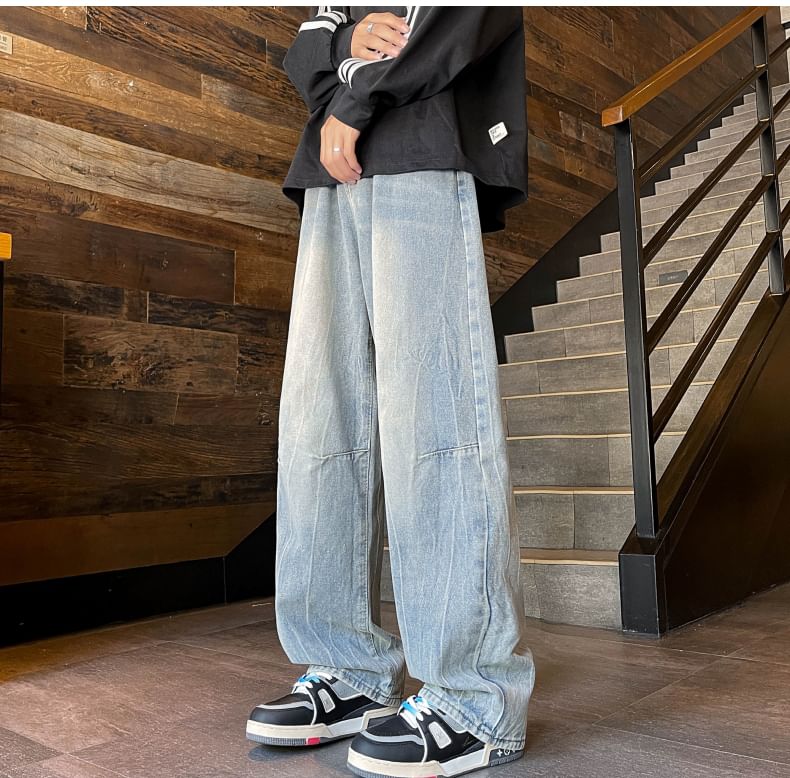 Antaeus - Mid Rise Washed Straight Leg Jeans