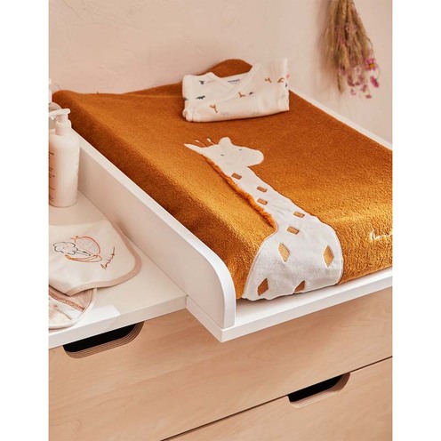 Matelas à langer girafe 45x67 cm + housse Tiga Stegi & Ops - NOUKIE 'S
