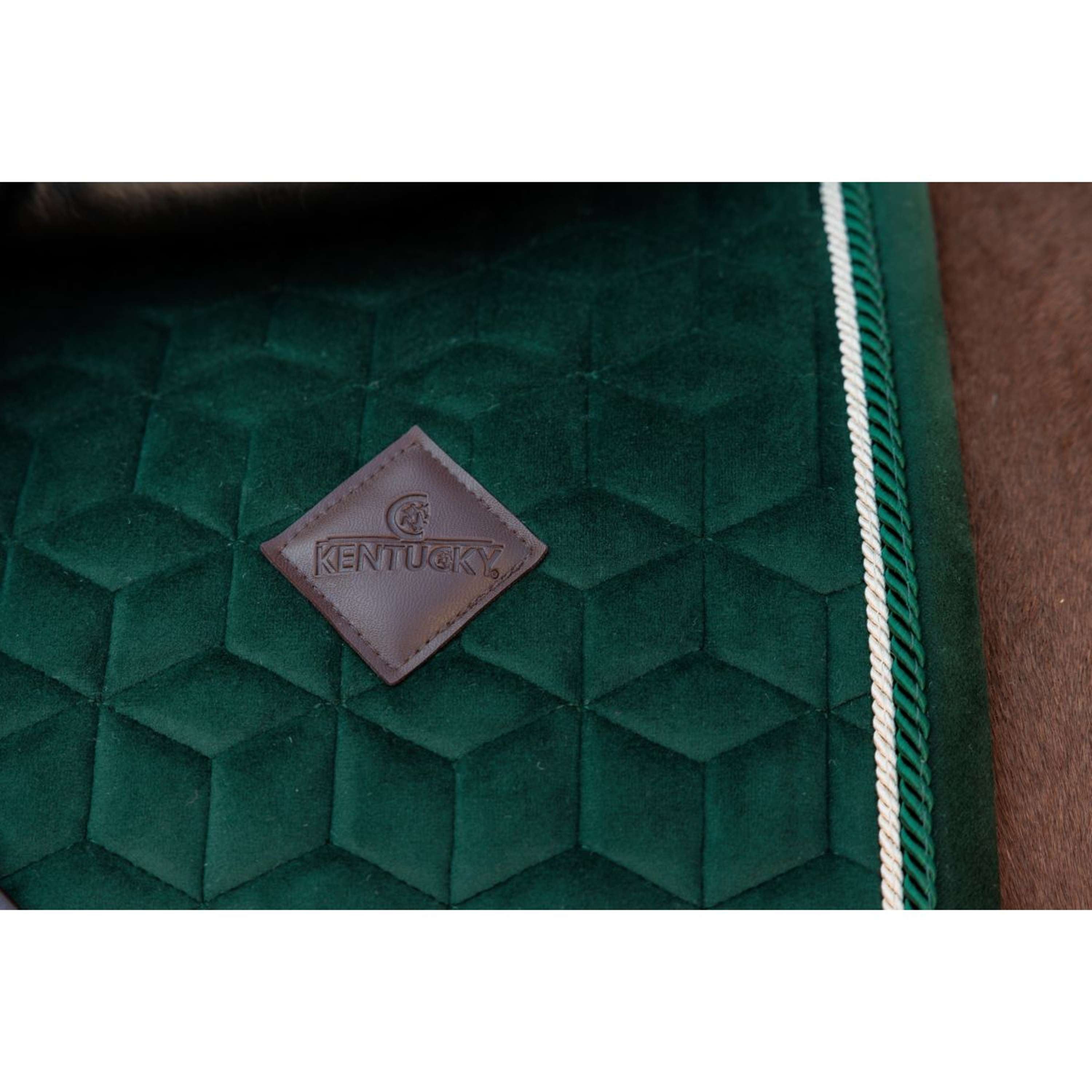 Kentucky Zadeldekje Velvet Springen Pine Green