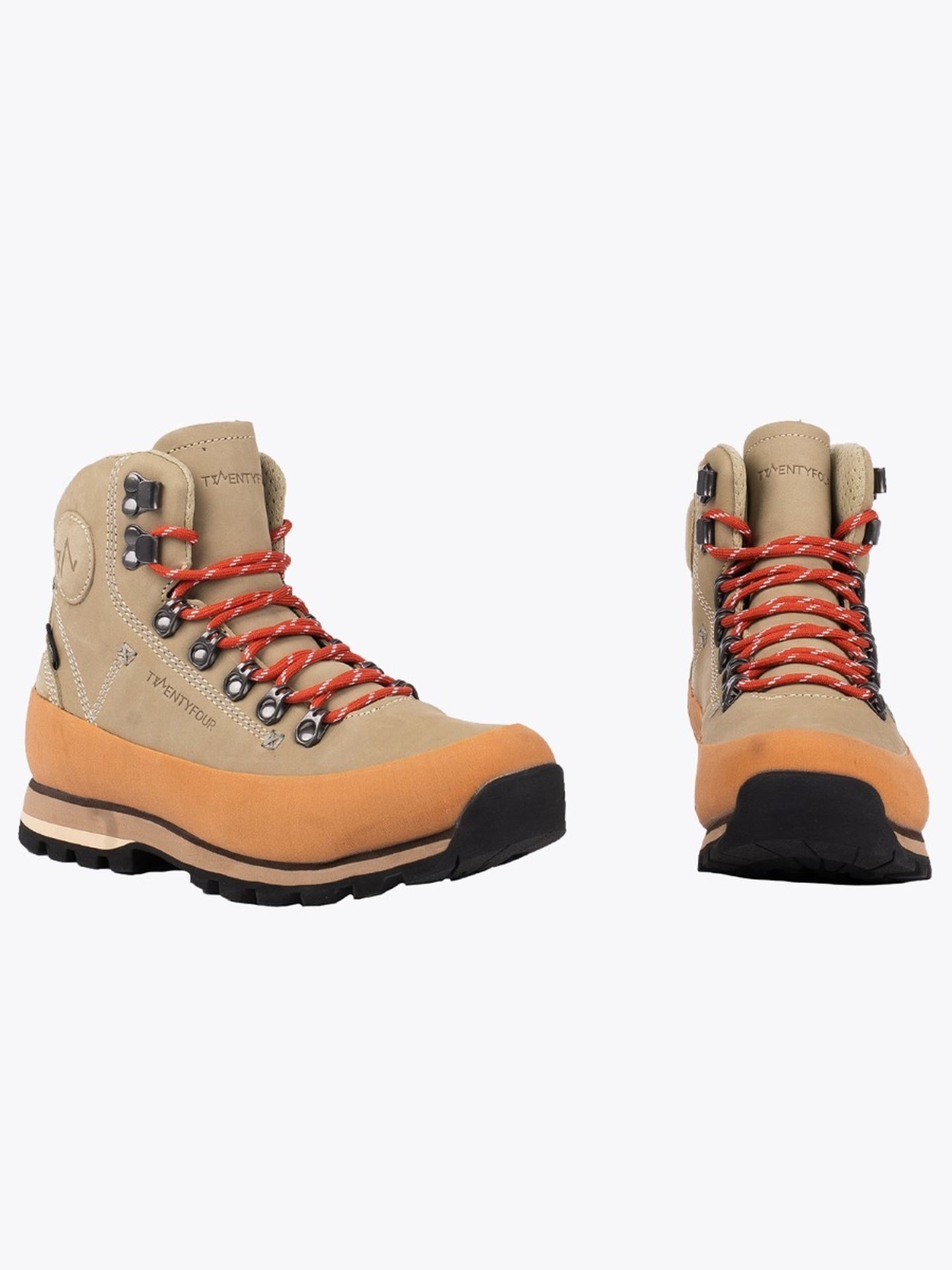 Finse Leather Boot